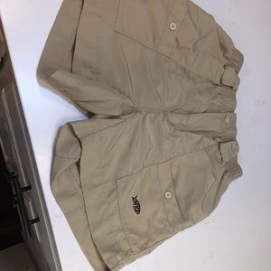 Gentle used size 34 tan AFTCO shorts